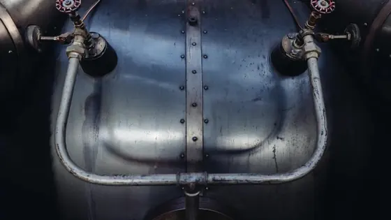 A steel vessel with twin isolation valves on the supply
